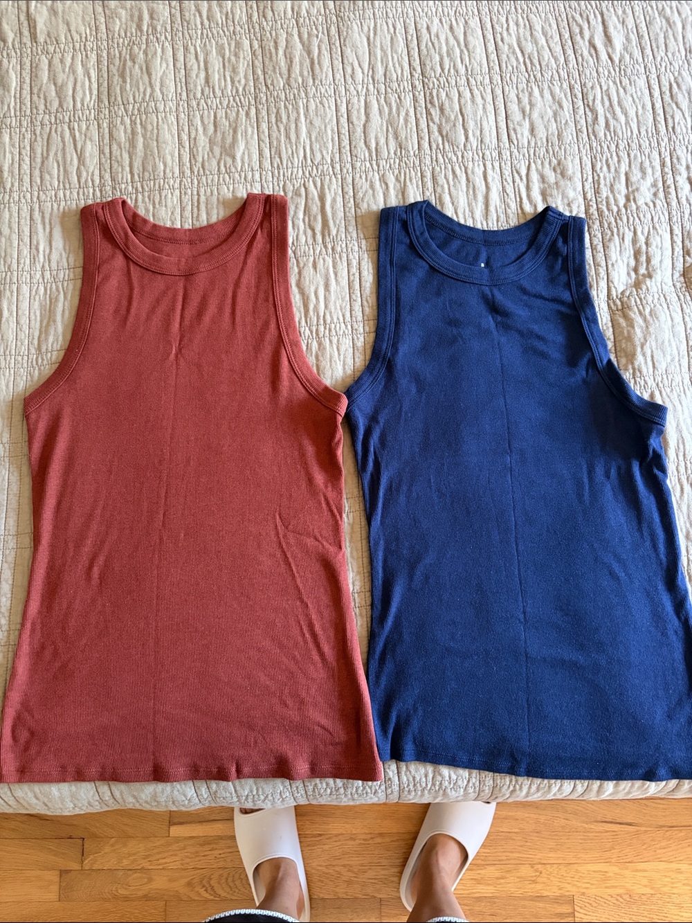 Women’s EUC Ribbed Tank Top - Rust Red and Navy Lot